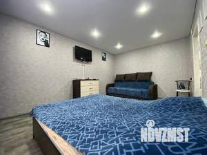 1-к квартира, посуточно, 35м2, 1/9 этаж