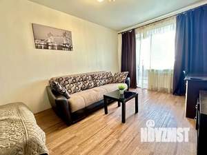 1-к квартира, посуточно, 40м2, 11/18 этаж