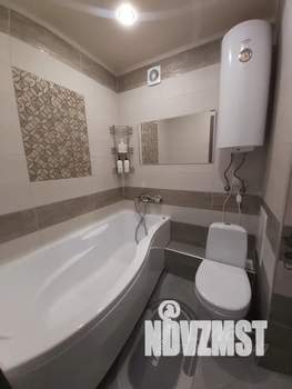 Студия квартира, посуточно, 40м2, 10/10 этаж