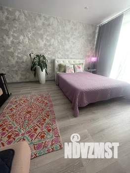 Студия квартира, посуточно, 33м2, 11/17 этаж
