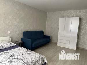 1-к квартира, посуточно, 40м2, 1/9 этаж