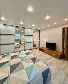 1-к квартира, на длительный срок, 32м2, 9/9 этаж