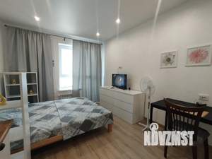 Студия квартира, посуточно, 28м2, 11/17 этаж