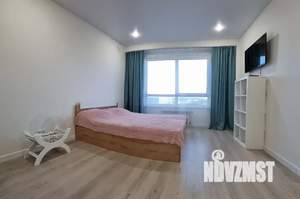 1-к квартира, посуточно, 36м2, 13/18 этаж