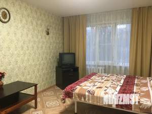 1-к квартира, посуточно, 30м2, 1/5 этаж