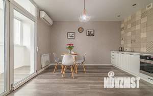 2-к квартира, посуточно, 54м2, 8/17 этаж