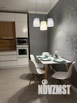 1-к квартира, посуточно, 55м2, 1/1 этаж