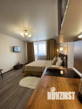 Студия квартира, посуточно, 28м2, 3/10 этаж