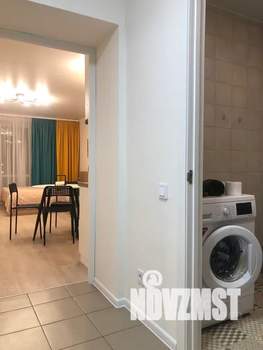 Студия квартира, посуточно, 34м2, 16/17 этаж