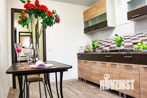 1-к квартира, посуточно, 33м2, 4/10 этаж