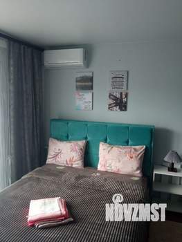 Студия квартира, посуточно, 30м2, 10/17 этаж