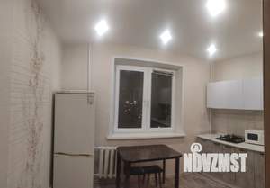 1-к квартира, посуточно, 42м2, 6/9 этаж