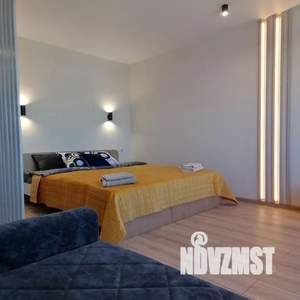 Студия квартира, посуточно, 35м2, 10/12 этаж