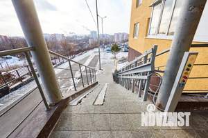 Студия квартира, посуточно, 38м2, 1/16 этаж