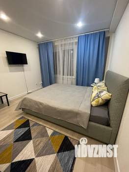 1-к квартира, посуточно, 38м2, 6/17 этаж