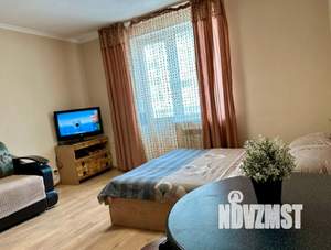 1-к квартира, посуточно, 36м2, 1/1 этаж