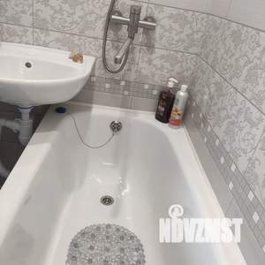 2-к квартира, посуточно, 40м2, 5/5 этаж