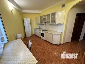 2-к квартира, на длительный срок, 68м2, 3/15 этаж