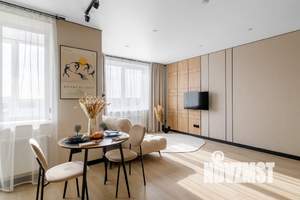 Студия квартира, посуточно, 40м2, 16/16 этаж