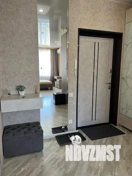 1-к квартира, посуточно, 30м2, 9/16 этаж