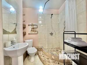 1-к квартира, посуточно, 40м2, 11/16 этаж