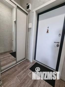 Студия квартира, посуточно, 26м2, 1/17 этаж