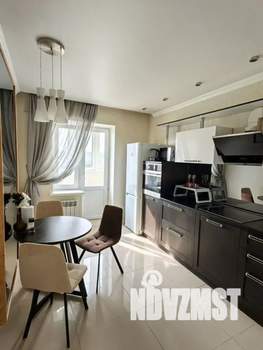 1-к квартира, посуточно, 40м2, 12/16 этаж