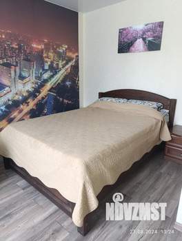 1-к квартира, посуточно, 32м2, 1/10 этаж