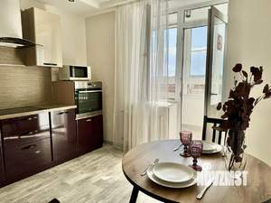 1-к квартира, посуточно, 40м2, 1/1 этаж