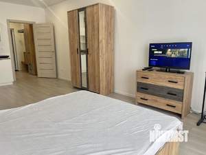 Студия квартира, посуточно, 32м2, 15/18 этаж