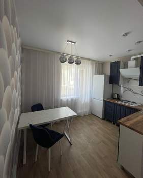 1-к квартира, на длительный срок, 42м2, 7/10 этаж