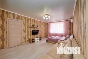 1-к квартира, посуточно, 50м2, 1/1 этаж