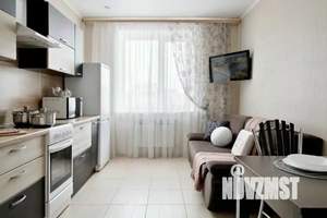 1-к квартира, посуточно, 42м2, 1/1 этаж