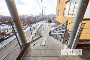 Студия квартира, посуточно, 38м2, 1/16 этаж