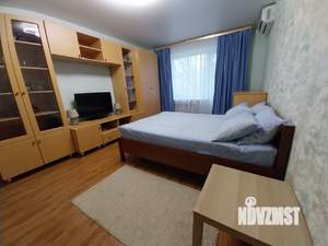 1-к квартира, посуточно, 40м2, 1/9 этаж