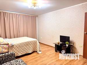 1-к квартира, посуточно, 50м2, 8/10 этаж