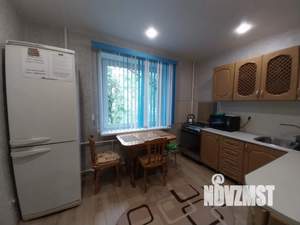 1-к квартира, посуточно, 40м2, 1/9 этаж