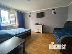 1-к квартира, посуточно, 35м2, 1/9 этаж