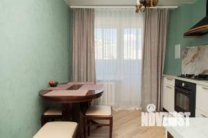2-к квартира, посуточно, 50м2, 1/1 этаж