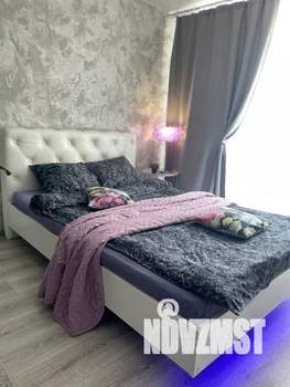 Студия квартира, посуточно, 33м2, 11/17 этаж