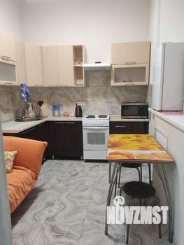 1-к квартира, посуточно, 36м2, 1/2 этаж