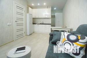 2-к квартира, посуточно, 38м2, 3/16 этаж