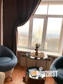 Студия квартира, посуточно, 30м2, 6/8 этаж