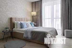 1-к квартира, посуточно, 37м2, 11/18 этаж