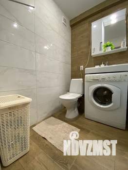 1-к квартира, посуточно, 38м2, 9/17 этаж