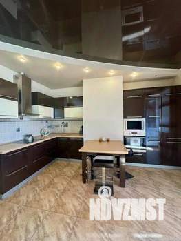 2-к квартира, посуточно, 80м2, 1/1 этаж