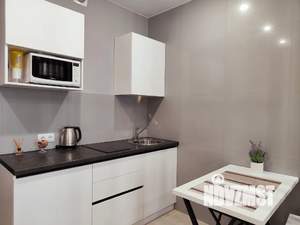 Студия квартира, посуточно, 28м2, 14/17 этаж