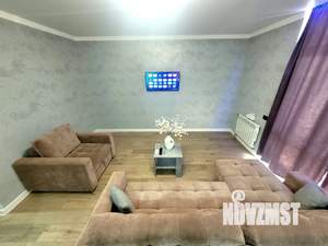 1-к квартира, посуточно, 42м2, 10/18 этаж