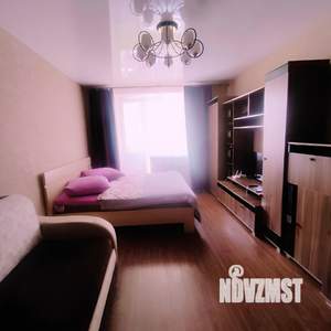 1-к квартира, посуточно, 42м2, 5/8 этаж