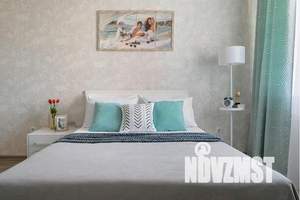 1-к квартира, посуточно, 37м2, 8/10 этаж